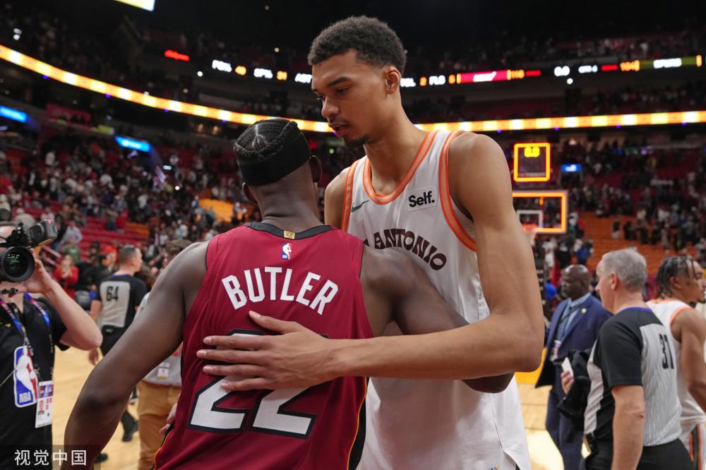 市场影响与 市场影响与