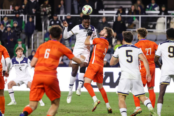 能够帮助球 能够帮助球