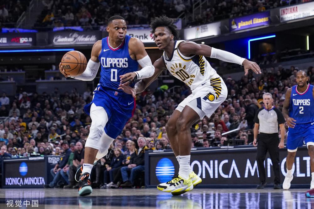 尤其是在球 尤其是在球